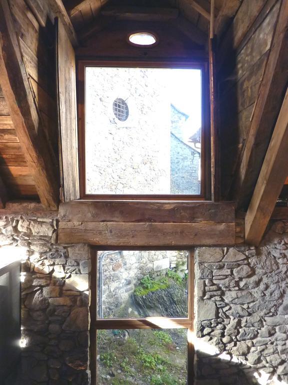 La Borda Del Zarrastiecho Villa Sallent de Gállego Rum bild